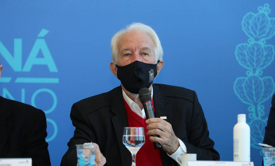 O governador Carlos Massa Ratinho Junior participa nesta quarta-feira (26), no Palácio Iguaçu, do evento que celebra um ano do programa Descomplica, iniciativa de caráter permanente do Governo do Estado para simplificar a vida dos empreendedores