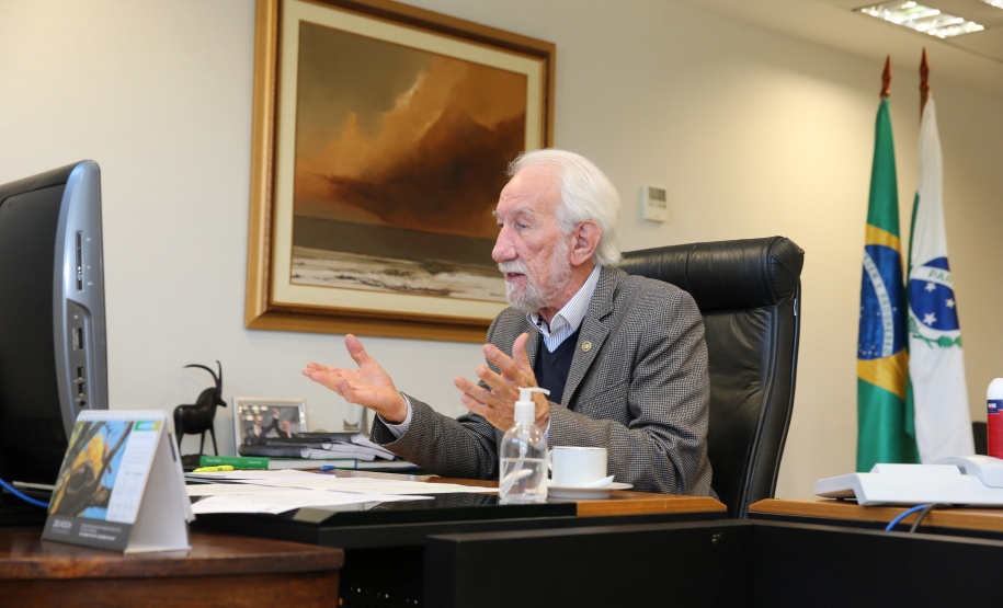 O vice governador Darci Piana participa nesta quarta-feira (27) da video-conferencia de assinatura da parceria entre o BRDE e o  Banco de Desenvolvimento da América Latina (CAF).   Curitiba, 27/08/2020 -  Foto: Geraldo Bubniak/AEN