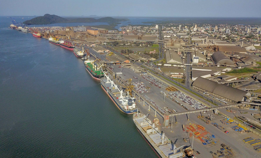 Portos do Paraná firma primeiro aditivo para exploração de área. Foto: José Fernando Ogura/AEN