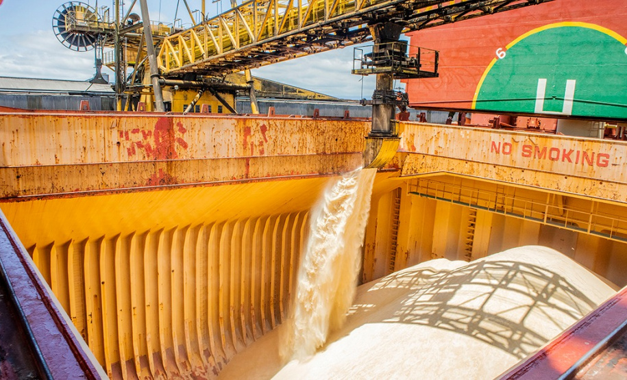 Portos do Paraná firma primeiro aditivo para exploração de área. Foto:Portos do Paraná