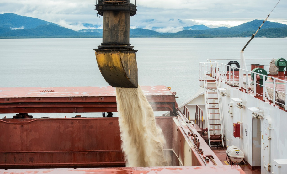 Portos do Paraná firma primeiro aditivo para exploração de área. Foto:Portos do Paraná