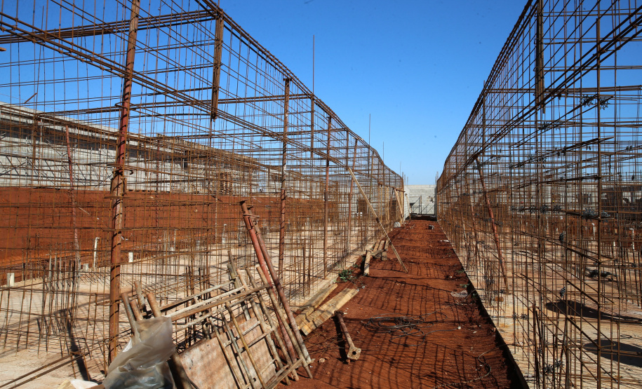 Cadeia Publica Guaira Obras de Construçao da Cadeia Publica de Guaira no loteamento Jardim Floresta com investimento de 16 milhoes. Exemplo da nova realidade do sistema carcerário que está sendo construída no Paraná. Acabar com o problema da superlotação em carceragens de delegacias e realocar os detentos em um espaço estruturado é uma das principais metas do Governo do Estado. 06/08/2020 - Foto: Geraldo Bubniak/AEN