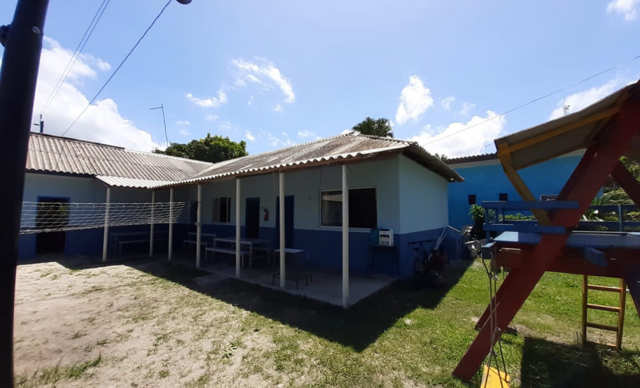 Comunidade local ajuda escola da Ilha de Superagui a ter 100% de adesão ao Aula Paraná.Foto:SEED