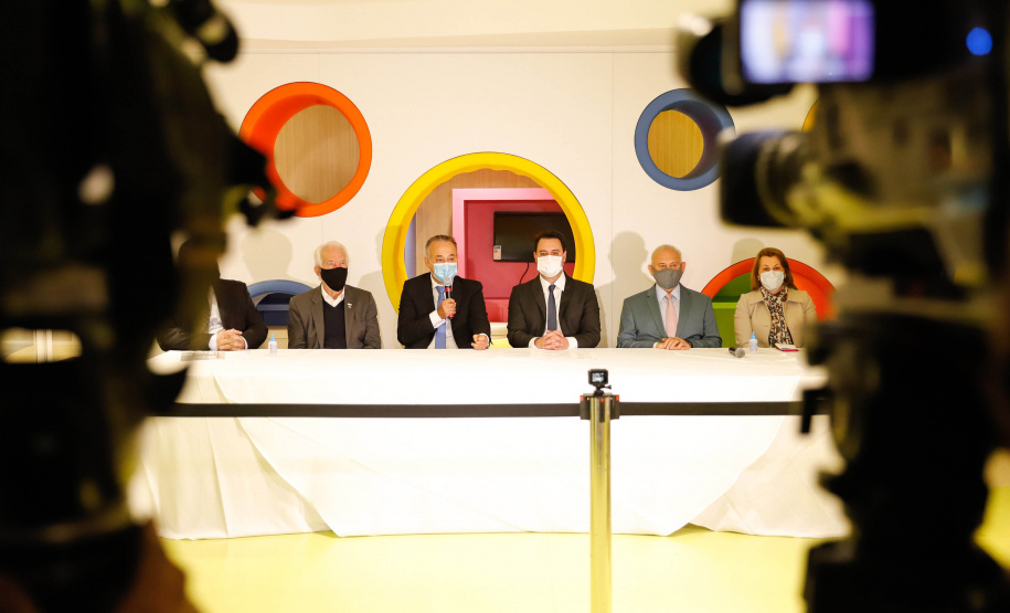 O governador Carlos Massa Ratinho Junior participou nesta terça-feira (01), em Curitiba, da inauguração do Erastinho, o primeiro hospital oncopediátrico do Sul do País.
