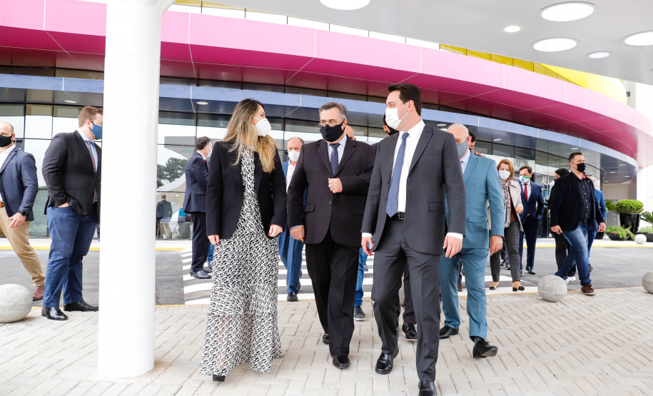 O governador Carlos Massa Ratinho Junior participou nesta terça-feira (01), em Curitiba, da inauguração do Erastinho, o primeiro hospital oncopediátrico do Sul do País.