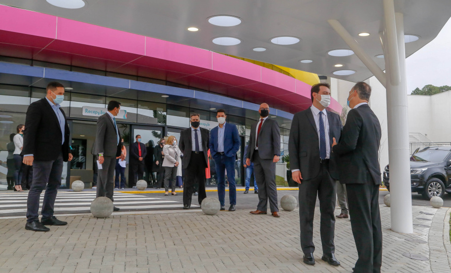 O governador Carlos Massa Ratinho Junior participou nesta terça-feira (01), em Curitiba, da inauguração do Erastinho, o primeiro hospital oncopediátrico do Sul do País.