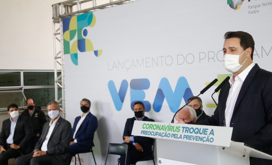 02.09.2020 - O Governo do Estado recebeu nesta quarta-feira (2) dez carros elétricos modelo Zoe, da Renault, como parte do projeto VEM PR.Foto Gilson Abreu