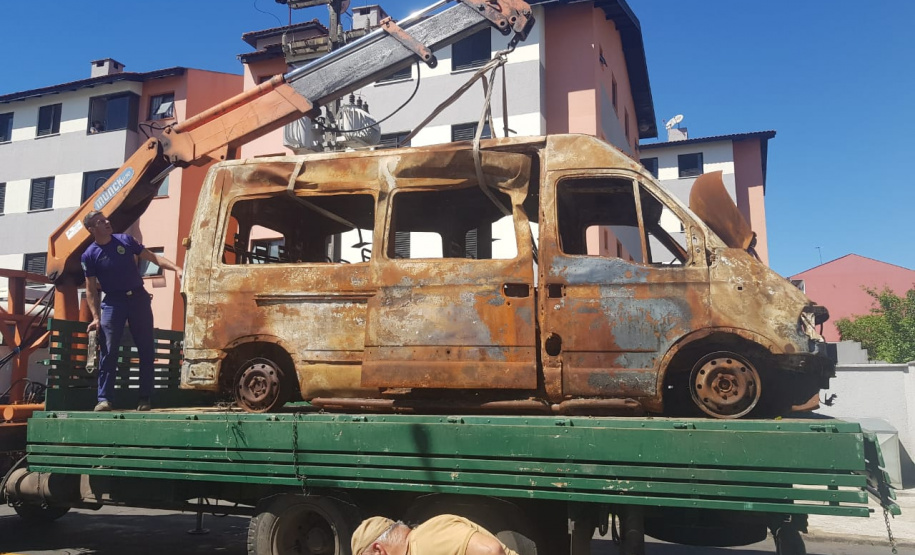 139 veículos são retirados do pátio da Delegacia de Campo Largo
. Foto:SESP