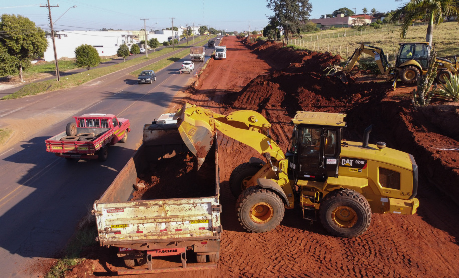 Obras recape Umuarama Pavimentacao e recape de vias urbarnas em Umuarama. Av Portugal trecho entre a Rua Monteiro Lobato e o trevo da Estrada do Bonfiim (antiga PR 482 saida para Maria Helena). - 05/08/2020 - Foto: Geraldo Bubniak/AEN