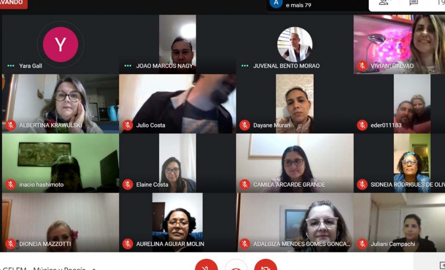 Aulões criativos estimulam jovens para o aprendizado de Espanhol. Foto:SEED