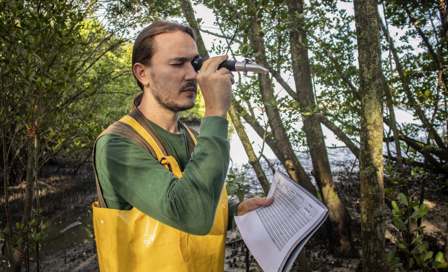 No Dia Nacional do Biólogo, 03 de setembro, a Portos do Paraná destaca a atuação desses profissionais nos programas na área de meio ambiente nos portos de Paranaguá e Antonina.  A empresa pública mantém 20 iniciativas de monitoramento e conservação e é reconhecida internacionalmente pelas ações de cuidado com a sustentabilidade.