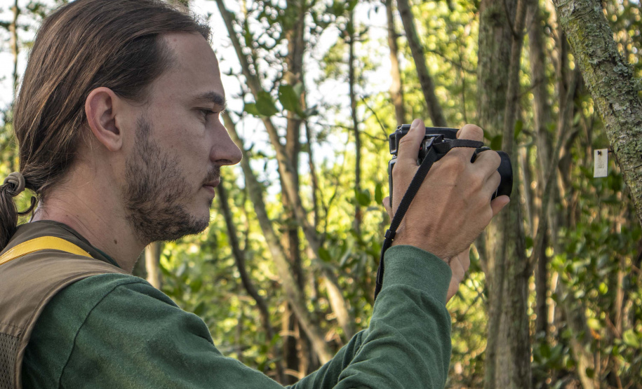 No Dia Nacional do Biólogo, 03 de setembro, a Portos do Paraná destaca a atuação desses profissionais nos programas na área de meio ambiente nos portos de Paranaguá e Antonina.  A empresa pública mantém 20 iniciativas de monitoramento e conservação e é reconhecida internacionalmente pelas ações de cuidado com a sustentabilidade.