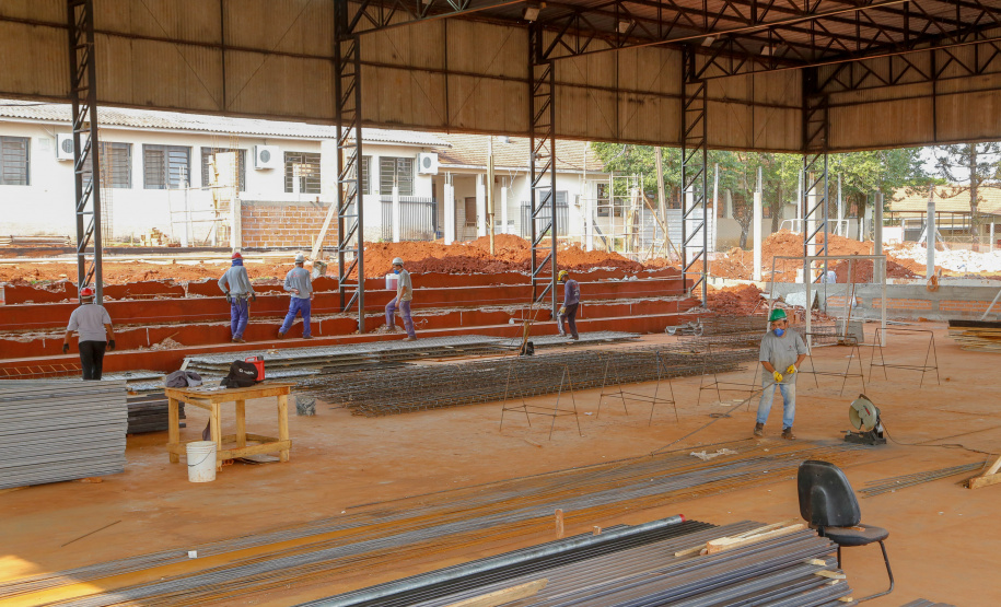 Colégio mais antigo de Santa Terezinha de Itaipu ganha nova estrutura