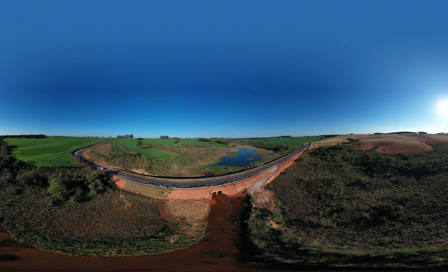 Obras rodoviárias levam segurança e desenvolvimento a Castro - Estrada do Socavão. Foto:Alessandro Vieira