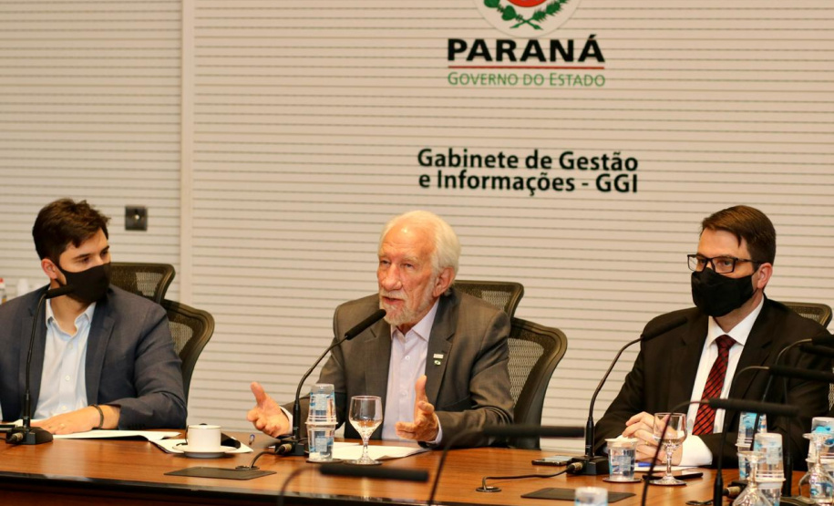 O Governo do Estado é o articulador de uma iniciativa tocada pelo Senac para contratação de jovens aprendizes para empresas de base tecnológica ou interessadas em inovação. O lançamento oficial do programa aconteceu nesta quinta-feira (10), no Palácio Iguaçu, e contou com participação do vice-governador Darci Piana. Foto: Camila Tonett