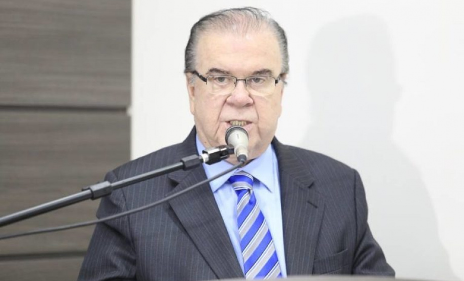 A Secretaria de Estado de Comunicação e Cultura do Paraná se solidariza com amigos e familiares do jornalista, advogado, colunista social e empresário de Maringá, Franklin Vieira da Silva, que morreu na manhã deste domingo, 13, aos 78 anos. Silva tratava um câncer no intestino. Foto: Câmara Municipal de Maringá