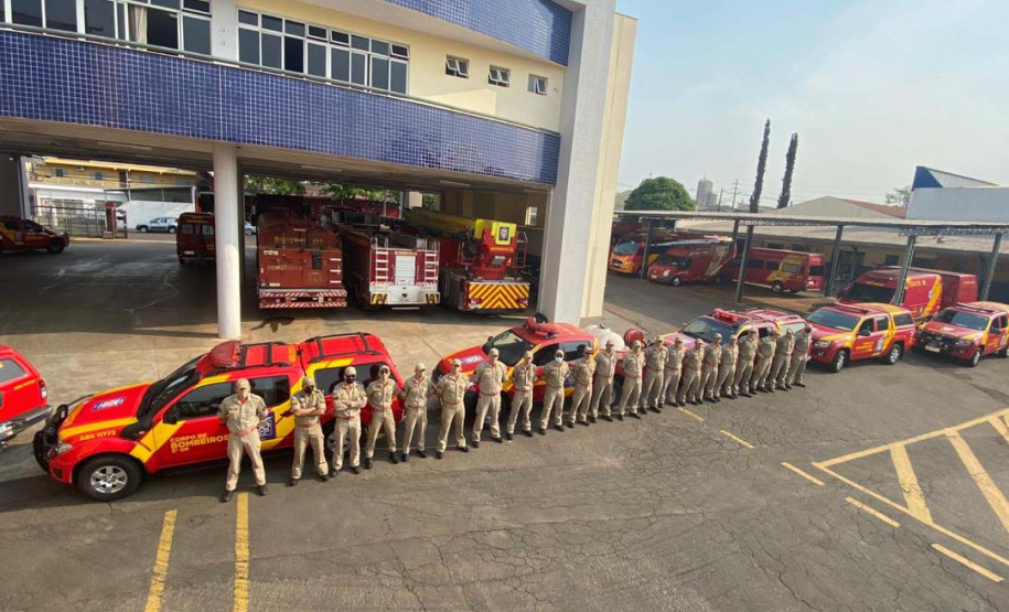 Bombeiros do Paraná vão ajudar no combate a incêndio no Pantanal. FOTO: Corpo de Bombeiros