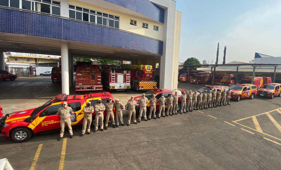Bombeiros do Paraná vão ajudar no combate a incêndio no Pantanal. FOTO: Corpo de Bombeiros