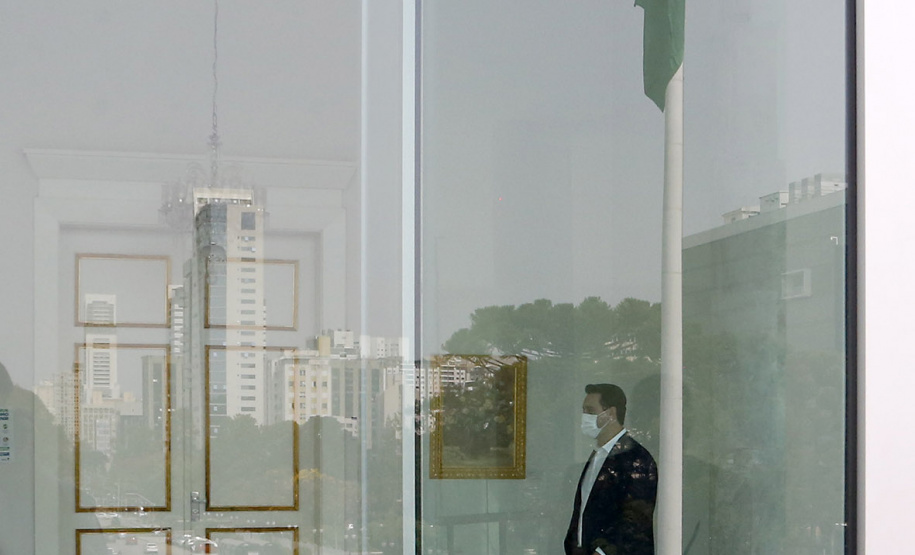 O governador Carlos Massa Ratinho Junior anunciou nesta quarta-feira (16) um programa de obras de infraestrutura que soma R$ 4 bilhões. Os projetos envolvem melhorias e modernização de rodovias, estradas rurais em todas as regiões do Paraná, além de um grande investimento no Litoral do Estado e na segurança pública.
Foto Gilson Abreu/AEN