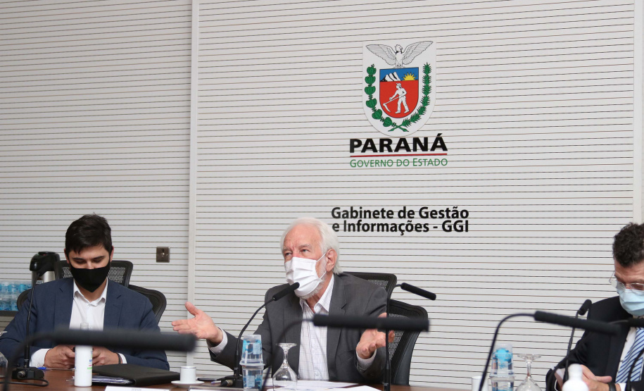 A Invest Paraná, agência do Governo do Estado voltada à atração de investimentos, vai promover as soluções desenvolvidas por startups e empresas de tecnologia paranaenses entre seus parceiros no mercado nacional e internacional. 

O vice-governador Darci Piana participou do lançamento e destacou mais essa iniciativa do governo para transformar o Paraná em um estado cada vez mais inovador. Foto: Camila Tonett