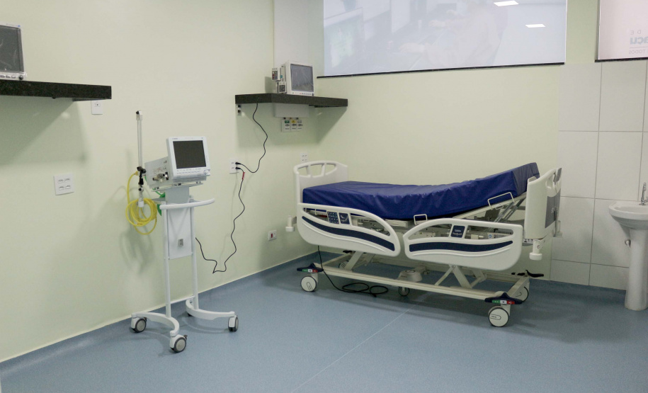 O Hospital Municipal Germano Lauck, de Foz do Iguaçu, recebeu 20 respiradores e 20 monitores para ampliar a ala do Pronto Socorro Respiratório, que vai abrir na próxima semana. Foto:Agência Municipal de Notícias Foz do Iguaçu
