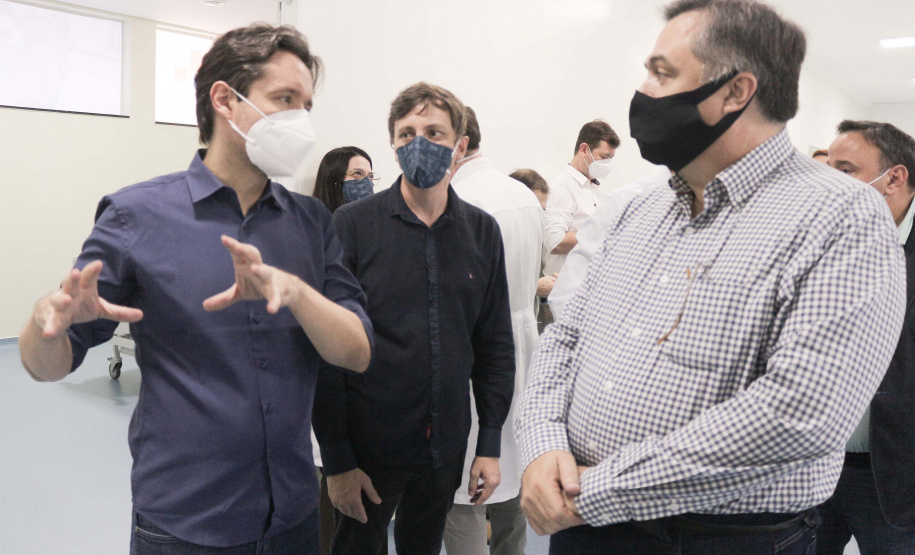 O Hospital Municipal Germano Lauck, de Foz do Iguaçu, recebeu 20 respiradores e 20 monitores para ampliar a ala do Pronto Socorro Respiratório, que vai abrir na próxima semana. Foto:Agência Municipal de Notícias Foz do Iguaçu