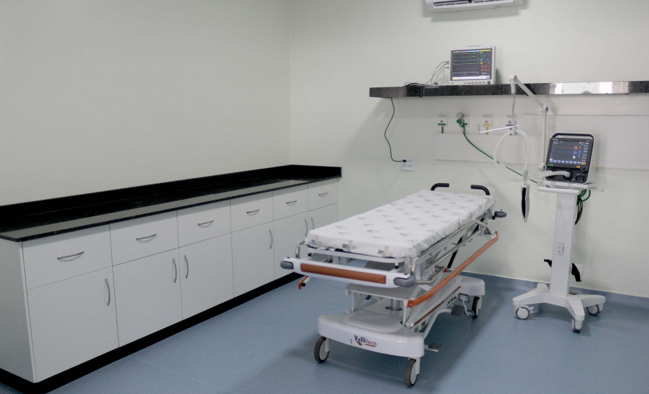 O Hospital Municipal Germano Lauck, de Foz do Iguaçu, recebeu 20 respiradores e 20 monitores para ampliar a ala do Pronto Socorro Respiratório, que vai abrir na próxima semana. Foto:Agência Municipal de Notícias Foz do Iguaçu