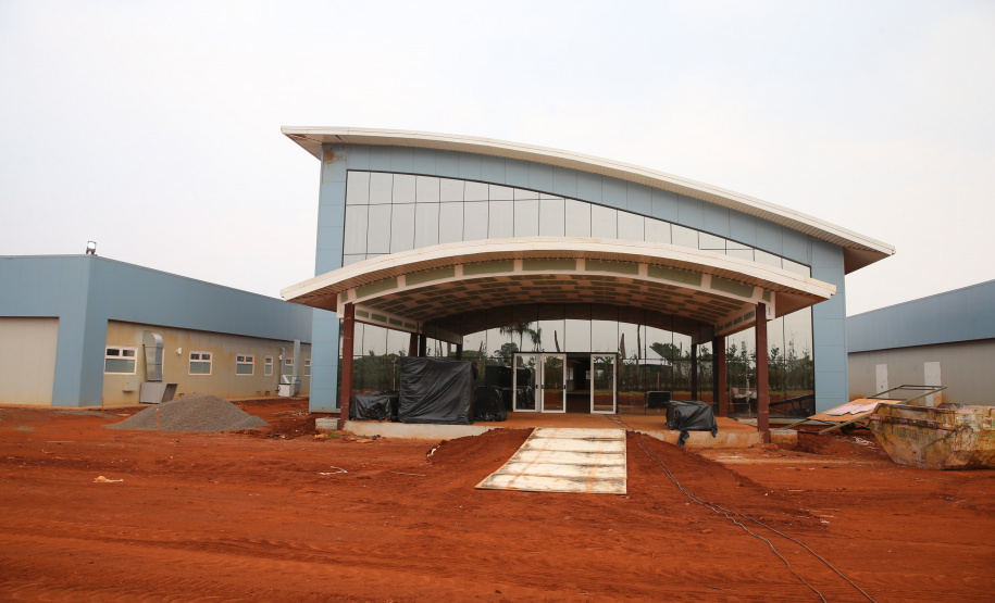O vice governador Darci Piana e o  secretário de Estado da Saude Beto Preto  assinam o repasse de recursos ao Hospital da Criança para conclusao das obras.   18/09/2020 -  Foto: Geraldo Bubniak/AEN