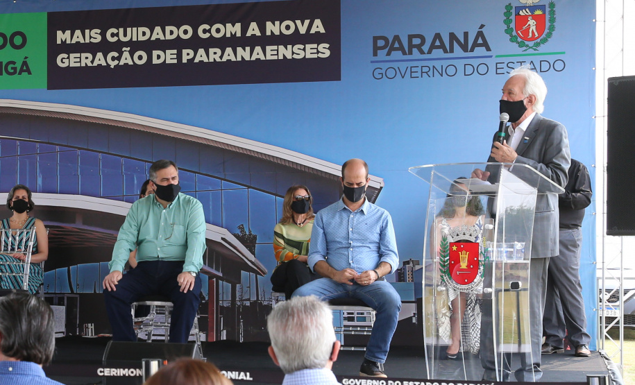 O vice governador Darci Piana e o  secretário de Estado da Saude Beto Preto  assinam o repasse de recursos ao Hospital da Criança para conclusao das obras.   18/09/2020 -  Foto: Geraldo Bubniak/AEN