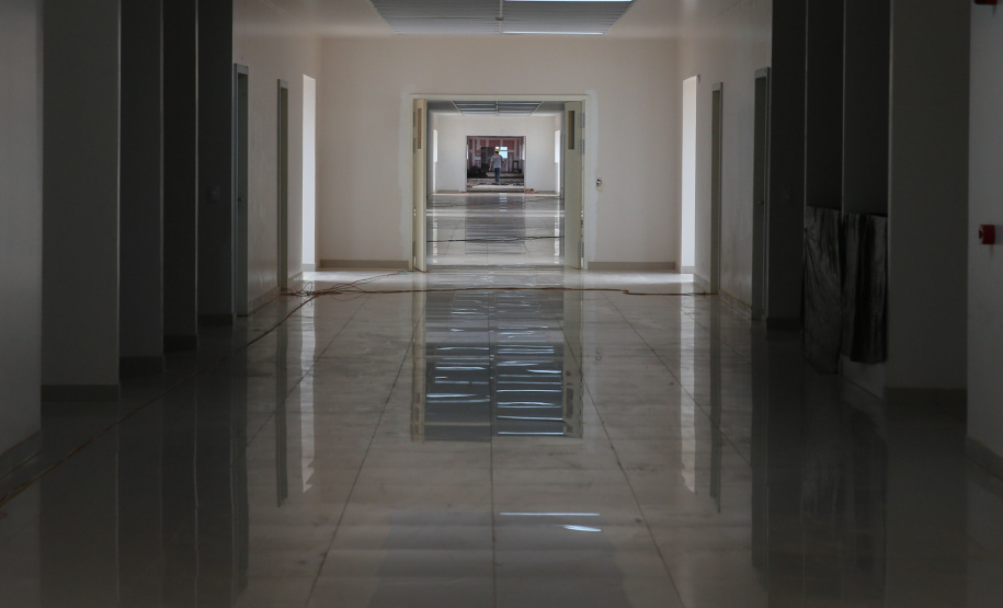 O vice governador Darci Piana e o  secretário de Estado da Saude Beto Preto  assinam o repasse de recursos ao Hospital da Criança para conclusao das obras.   18/09/2020 -  Foto: Geraldo Bubniak/AEN