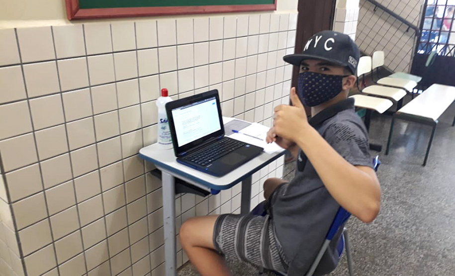 Escolas agendam atendimento individual durante a pandemia. Foto:SEED