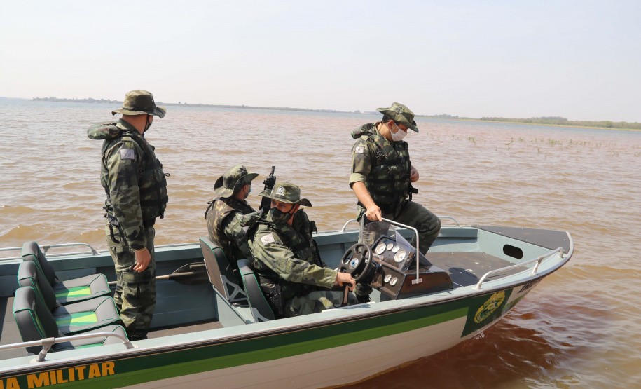 Ação integrada na divisa do PR com SP prendeu quase mil pessoas. FOTO:SESP