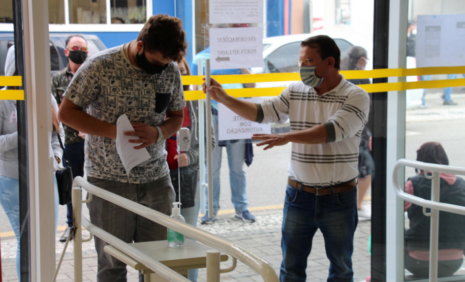 Agências do Trabalhador do Paraná ofertam 2.494 mil oportunidades de emprego
.Foto:SEUF