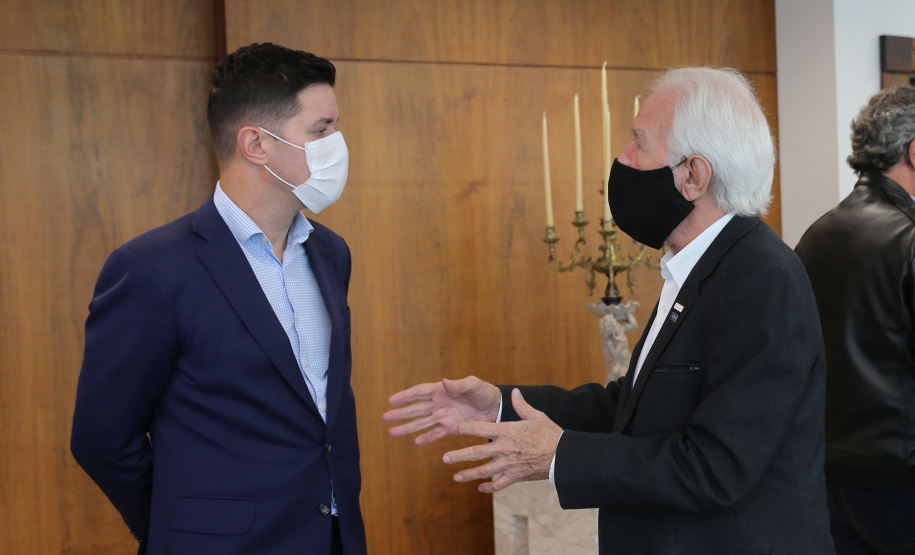O governador Carlos Massa Ratinho Junior participa nesta segunda-feira (21) da reunião com a equipe de governo.  21/09/2020 - Foto: Geraldo Bubniak/AEN