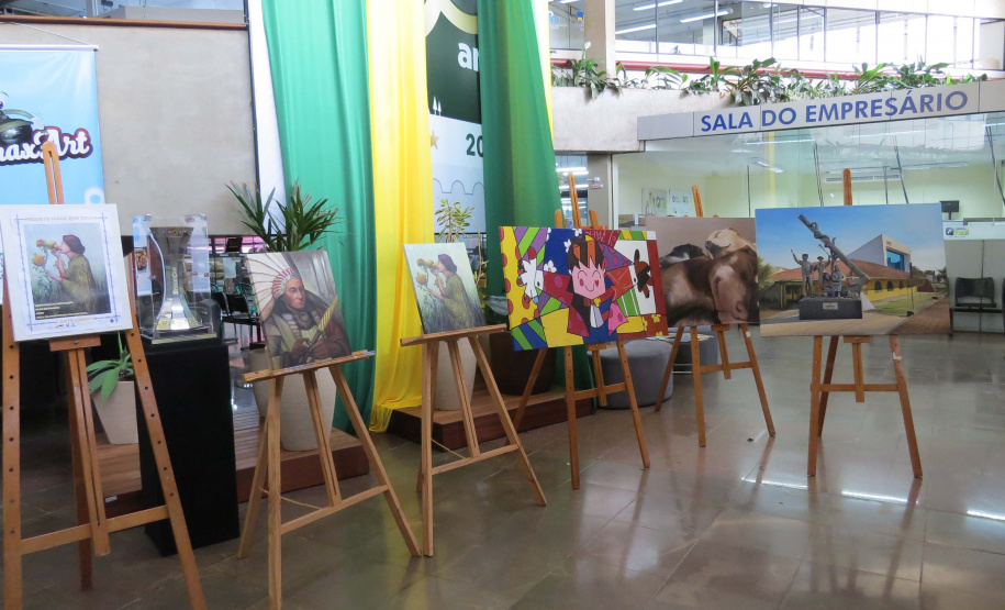 Exposição reúne quadros de presos da Penitenciária de Cascavel
. Foto:DEPEN