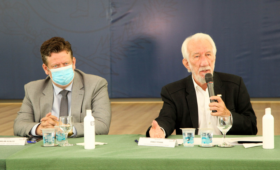 O Governo do Estado lançou nesta terça-feira (22) o Programa Reinvente sua Cidade – da Crise à Oportunidade, ação que integra o pacote de iniciativas que visam a retomada econômica do Paraná