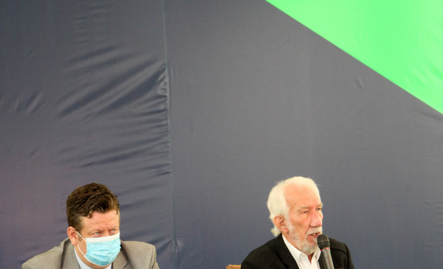 O Governo do Estado lançou nesta terça-feira (22) o Programa Reinvente sua Cidade – da Crise à Oportunidade, ação que integra o pacote de iniciativas que visam a retomada econômica do Paraná