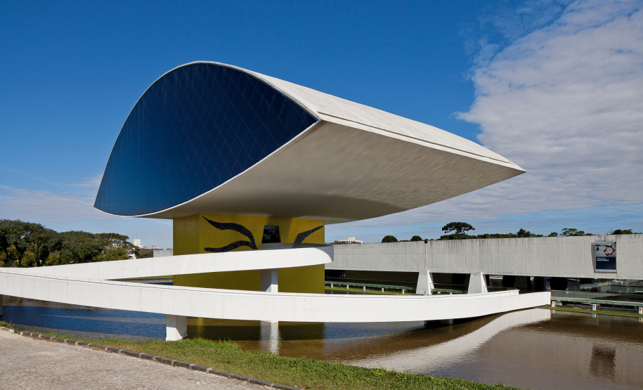 O bate-papo, que irá focar as gravuras japonesas do acervo, será transmitido ao vivo neste domingo (27) pelo canal do MON no Youtube.
Foto: Leonardo Finotti/ MON