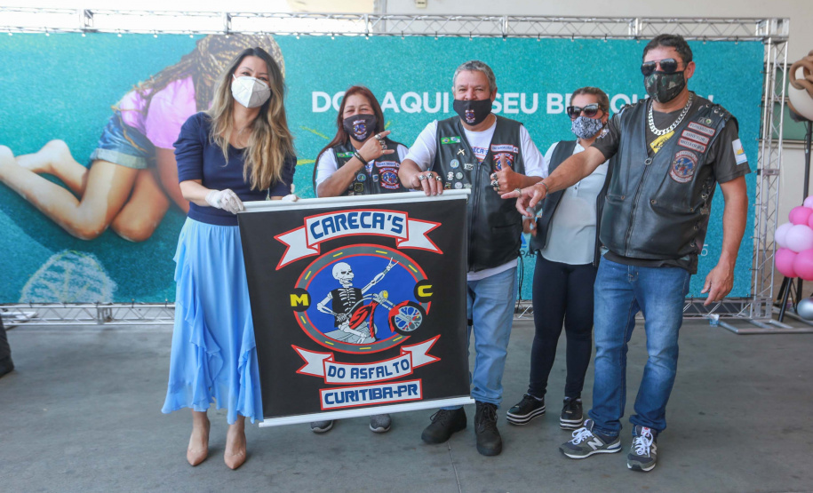 Drive-thru arrecadação de brinquedos PARANÁ PIÁ. Foto: Valdelino Pontes Paraná Piá supera expectativas em arrecadação de brinquedos
. Foto: Valdelino Pontes