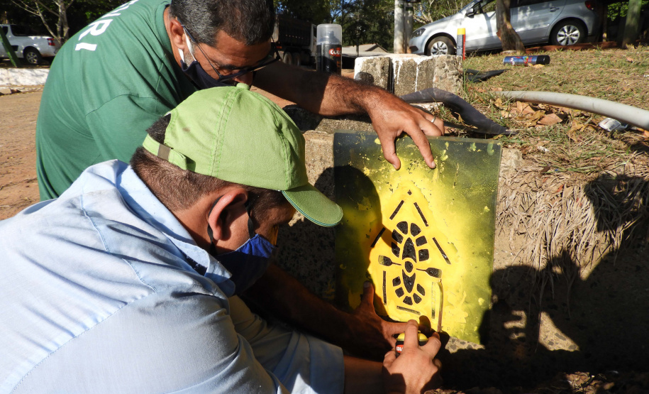 A Rota dos Pioneiros, a maior trilha aquática do Brasil e que deve ser tornar a maior do mundo, está retomando suas atividades. O grupo de voluntários responsável pela demarcação da rota ao longo do Rio Paraná e de seus afluentes voltou a fazer a sinalização do percurso, depois de uma interrupção de sete meses por causa da pandemia do novo coronavírus. Alguns passeios de caiaque pelo rio também voltaram a ser oferecidos por guias locais.  Foto:Divulgação
