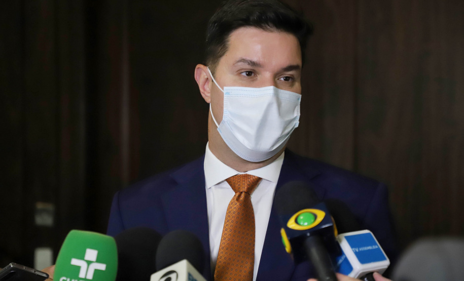 O Governo do Estado prevê queda de R$ 1,7 bilhão na arrecadação tributária e perdas de 2,5% nas transferências da União em 2021 em relação aos valores previstos no orçamento de 2020, o que vai exigir novo rigor orçamentário e controle ainda mais amplo sobre as contas públicas. Essas diretrizes constam no Projeto da Lei Orçamentária Anual (LOA), encaminhado nesta terça-feira (29) para a Assembleia Legislativa.