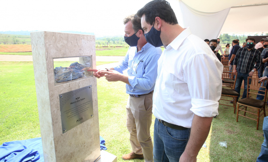 A cidade de Bandeirantes, no Norte Pioneiro, tem pouco mais de 30 mil habitantes, mas a população do município quase dobra no dia de São Miguel Arcanjo