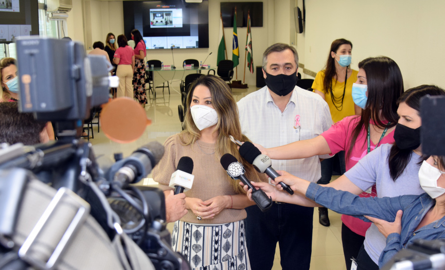 O Governo do Paraná iniciou nesta quinta-feira (01) a segunda edição do Paraná Rosa, campanha promovida dentro do Outubro Rosa para fortalecer iniciativas de conscientização sobre a prevenção do câncer de mama e de colo de útero, além da saúde da mulher em geral. Foto: Valdelino Pontes