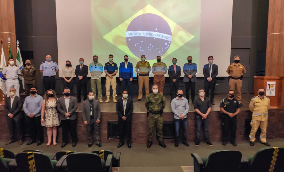 Estratégias de segurança na fronteira são discutidas durante reunião do GGIFron em Foz do Iguaçu
.Foto:SESP