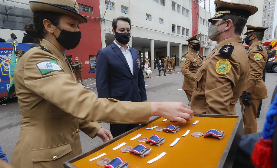 Curitiba-08-10-2020 - Governador Carlos Massa Ratinho Junior, participa do  108° Aniversário do Corpo de Bombeiros da Polícia Militar do Paraná- Foto : Jonathan Campos / AEN