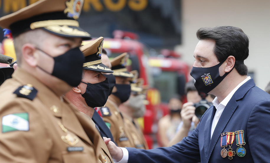 Curitiba-08-10-2020 - Governador Carlos Massa Ratinho Junior, participa do  108° Aniversário do Corpo de Bombeiros da Polícia Militar do Paraná- Foto : Jonathan Campos / AEN