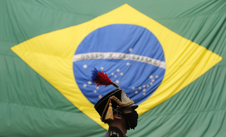 Curitiba-08-10-2020 - Governador Carlos Massa Ratinho Junior, participa do  108° Aniversário do Corpo de Bombeiros da Polícia Militar do Paraná- Foto : Jonathan Campos / AEN