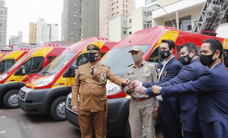 Curitiba-08-10-2020 - Governador Carlos Massa Ratinho Junior, participa do  108° Aniversário do Corpo de Bombeiros da Polícia Militar do Paraná- Foto : Jonathan Campos / AEN