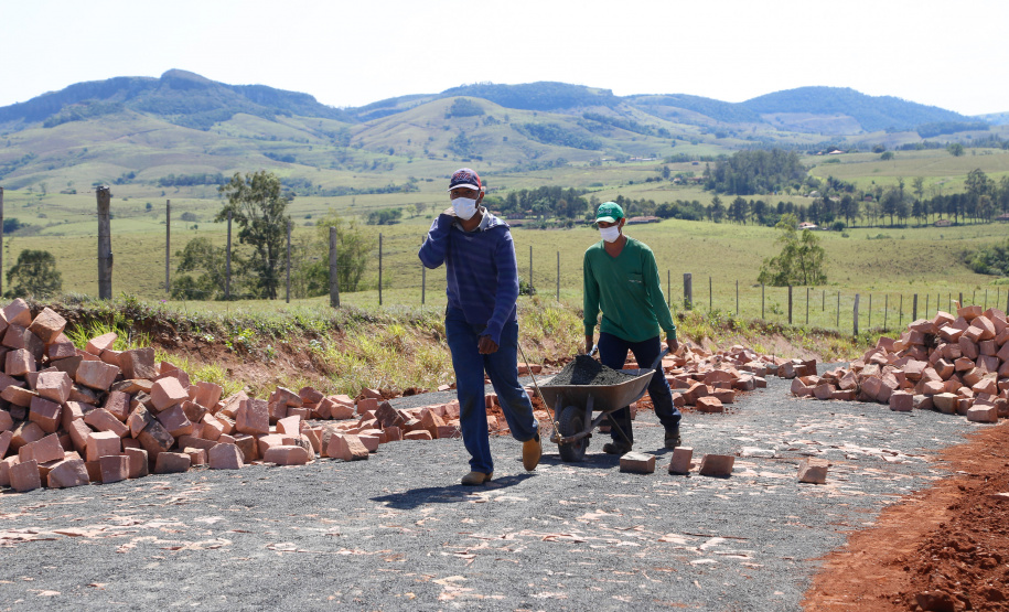 Estradas vão fomentar turismo e agronegócio em Ribeirão Claro.Foto Gilson Abreu/AEN