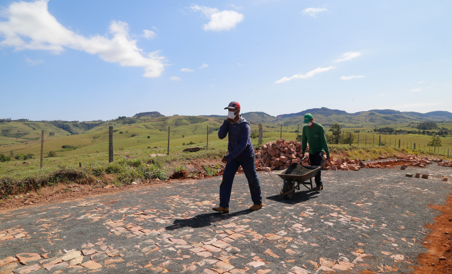 Estradas vão fomentar turismo e agronegócio em Ribeirão Claro.Foto Gilson Abreu/AEN